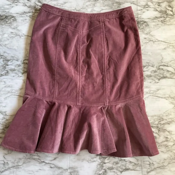 Garnet Hill Velveteen Equestrian Flared Ruffled Hem Skirt - Picture 4 of 9